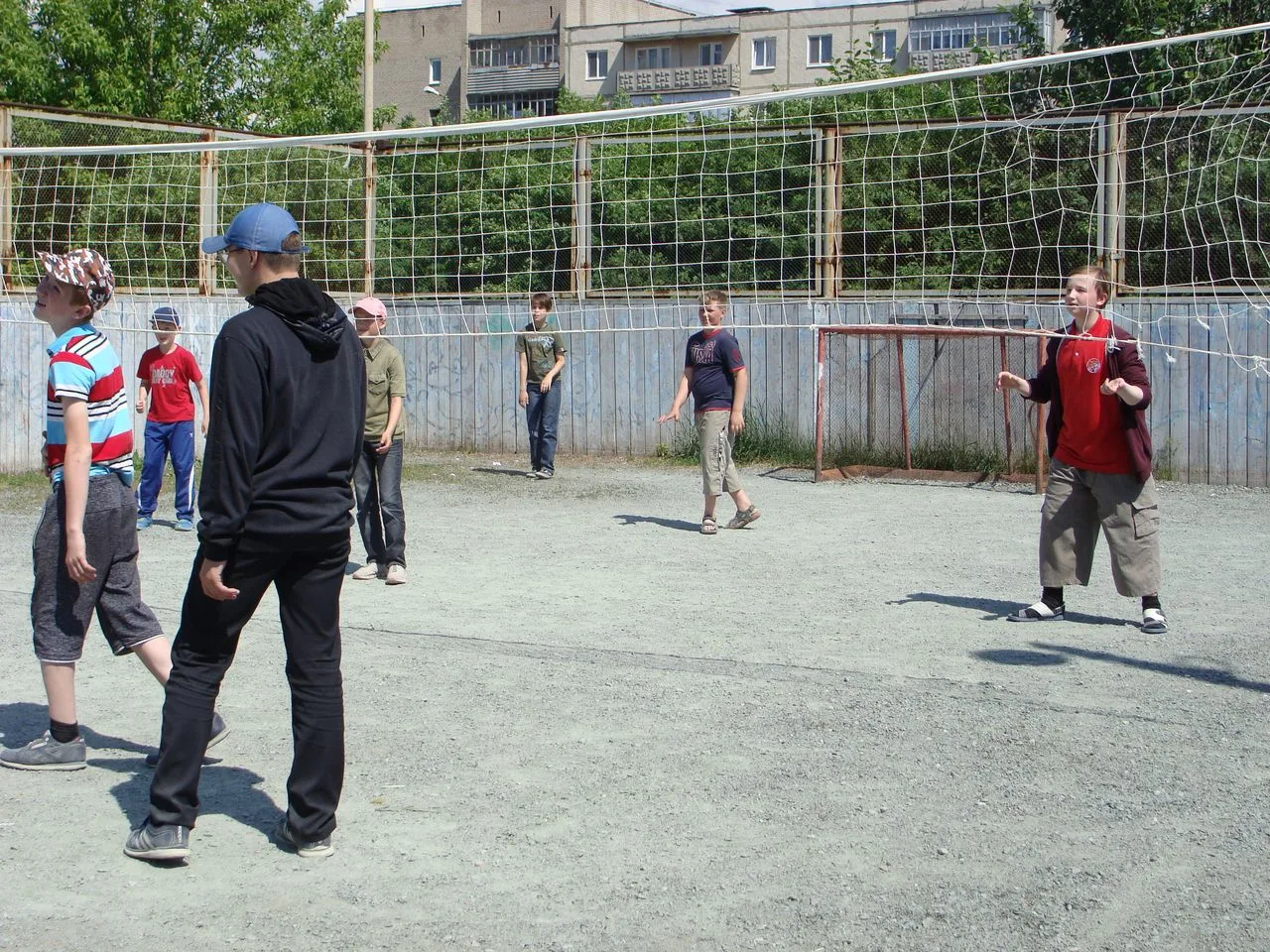8 июня 2016 года в оздоровительном лагере "ДЮЦ"  проводился турнир по пионерболу