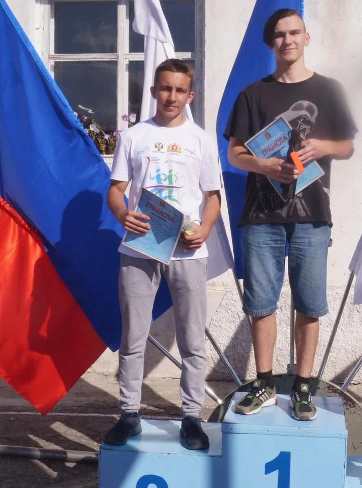 16 сентября 2017 год Турнир городского округа Верхний Тагил по силовому двоеборью в рамках Всероссийского дня бега Кросс Нации 2017.