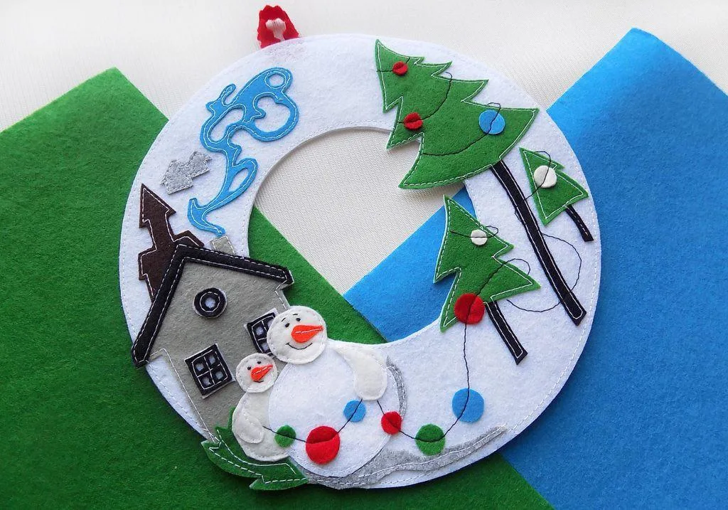 Добрый день! Задание для группы 3. Аппликация из фетра.